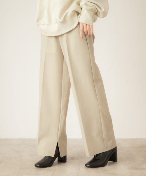 LOWRYS FARM（ローリーズファーム）の「ポンチセンタープレスパンツ