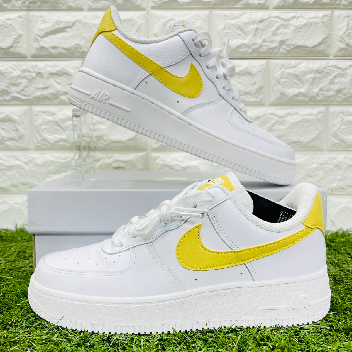 NIKEスニーカー23.5 - スニーカー