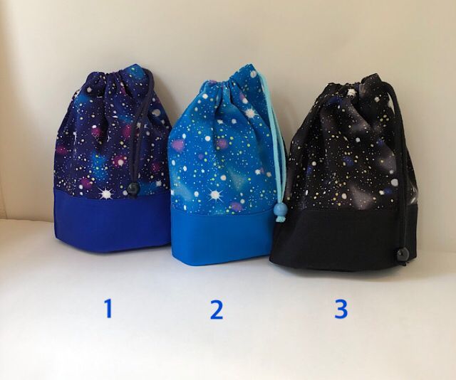 ハンドメイド コップ袋に最適!縦21×横20×マチ10サイズの巾着 男の子柄