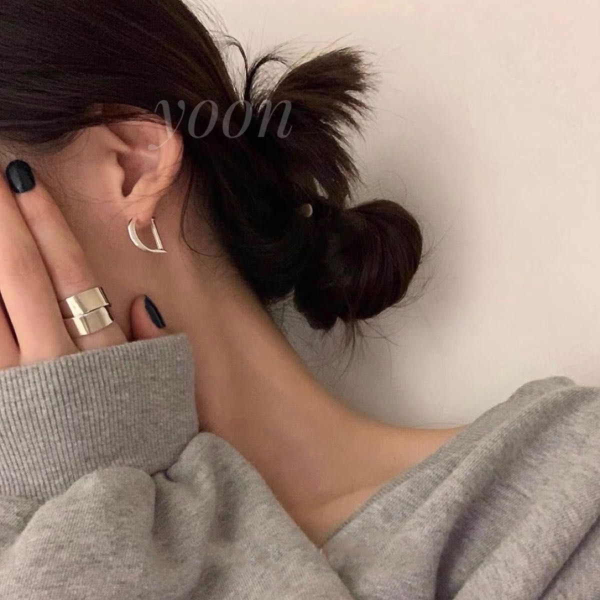 Dモチーフフープピアス シルバー 韓国 18k zara dior 好きにもオススメ メンズにも◎