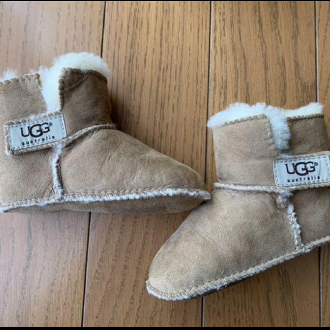 UGG アグ ムートンブーツ ベイリーボウ 13.5cm - ブーツ・ブーティ