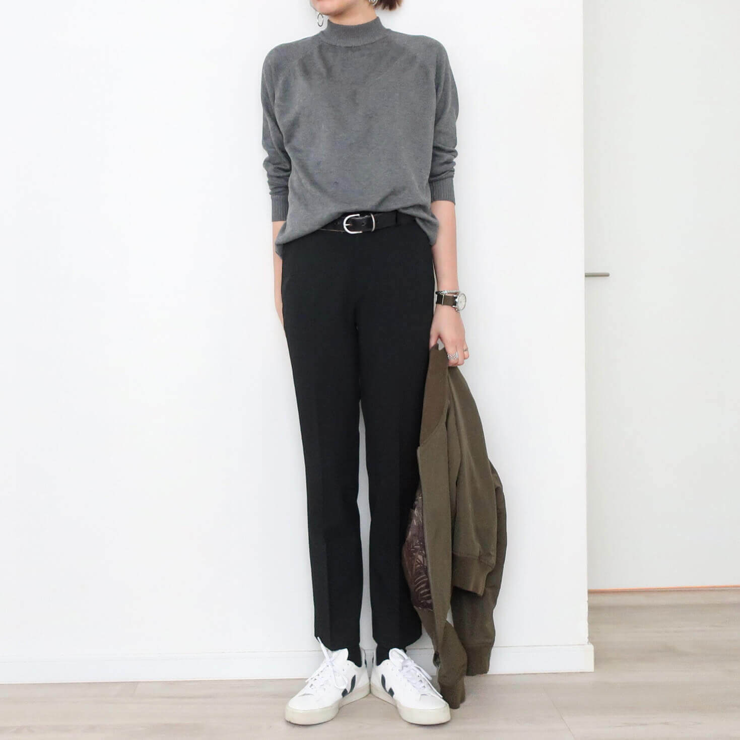スマートスタイルアンクルパンツ UNIQLO レディースM - クロップドパンツ