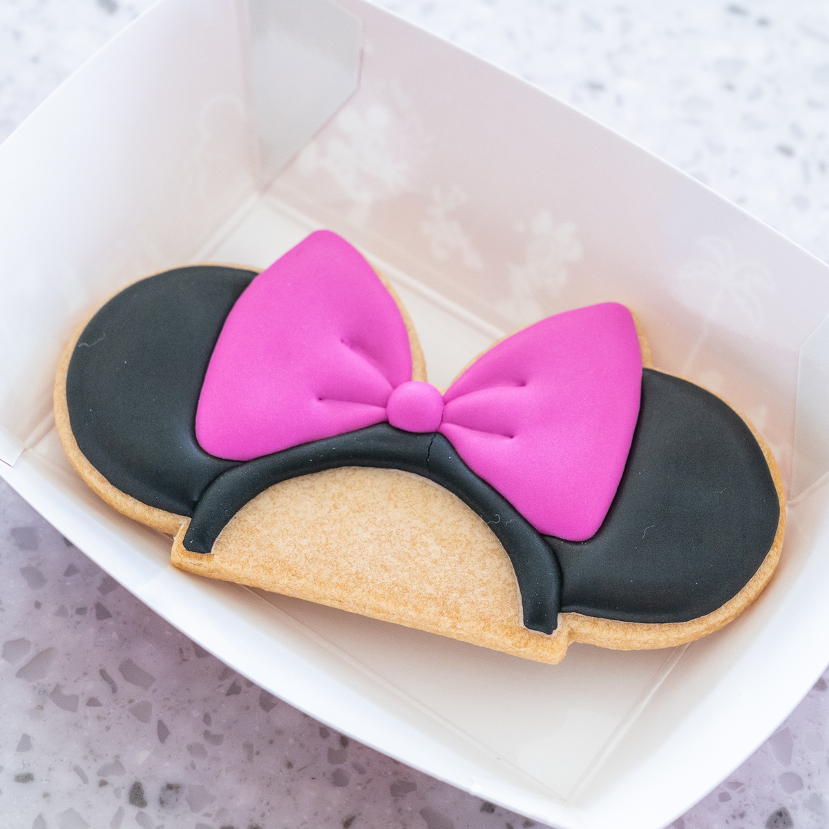 ディズニー パルパルーザ カチューシャ ファンダーランド スパンコール