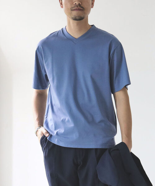 メンズVネックTシャツのおすすめブランド19選。おしゃれな人気アイテム